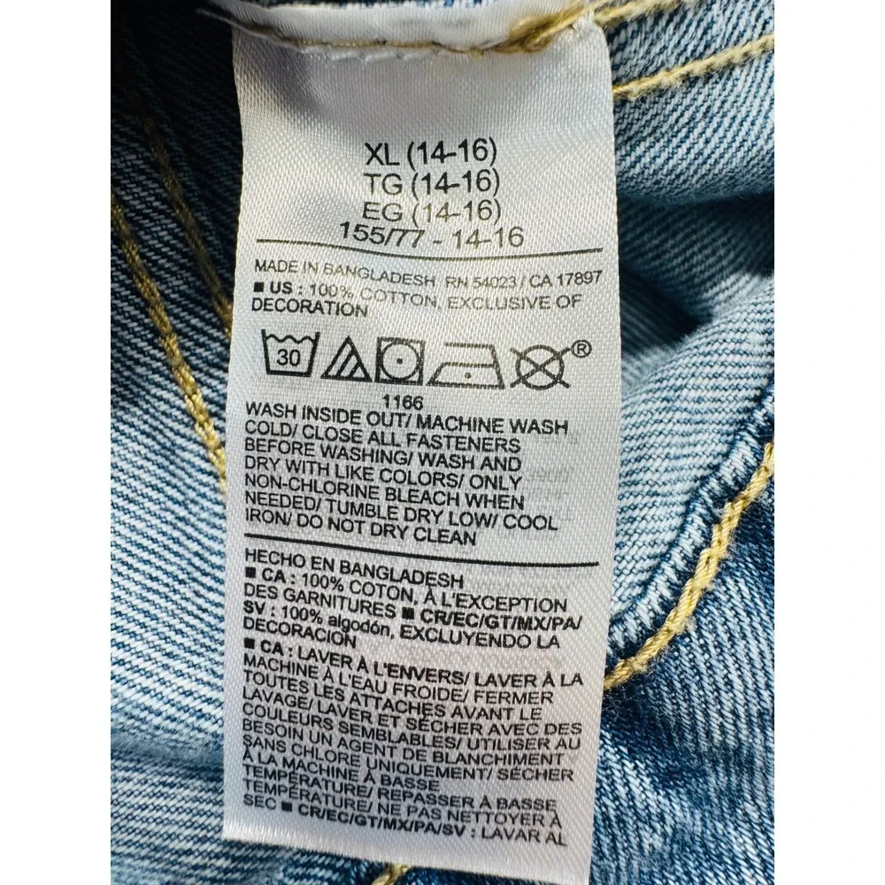 Old Navy let your